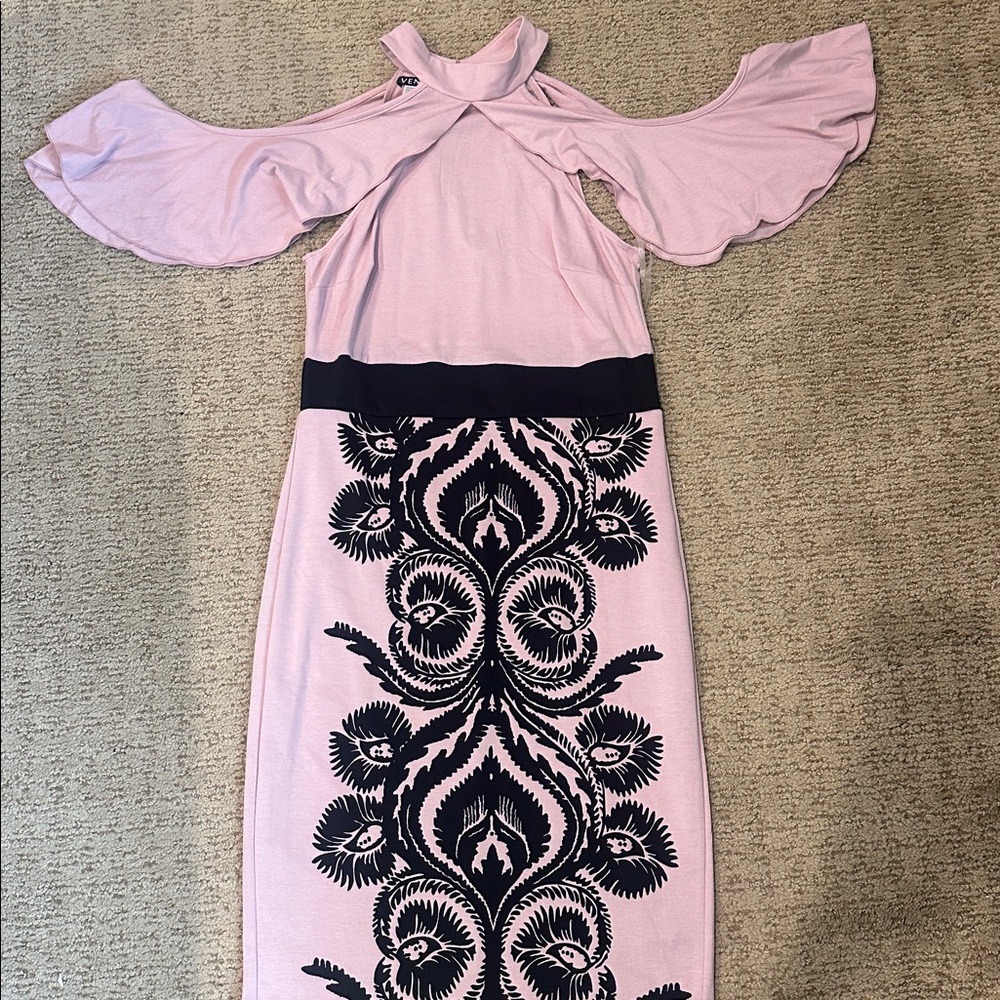 Venus Pink  and Black Cold Shoulder Dress new never worn small